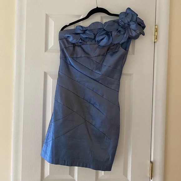 SALE🖤 Jessica McClintock Cocktail Dress. - Picture 2 of 9